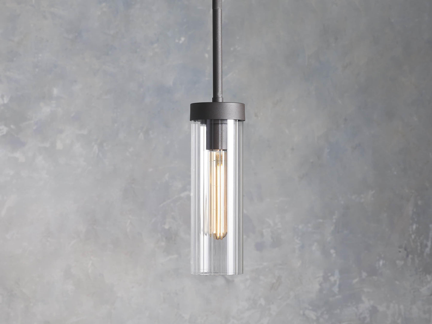 Andreas Glass Pendant