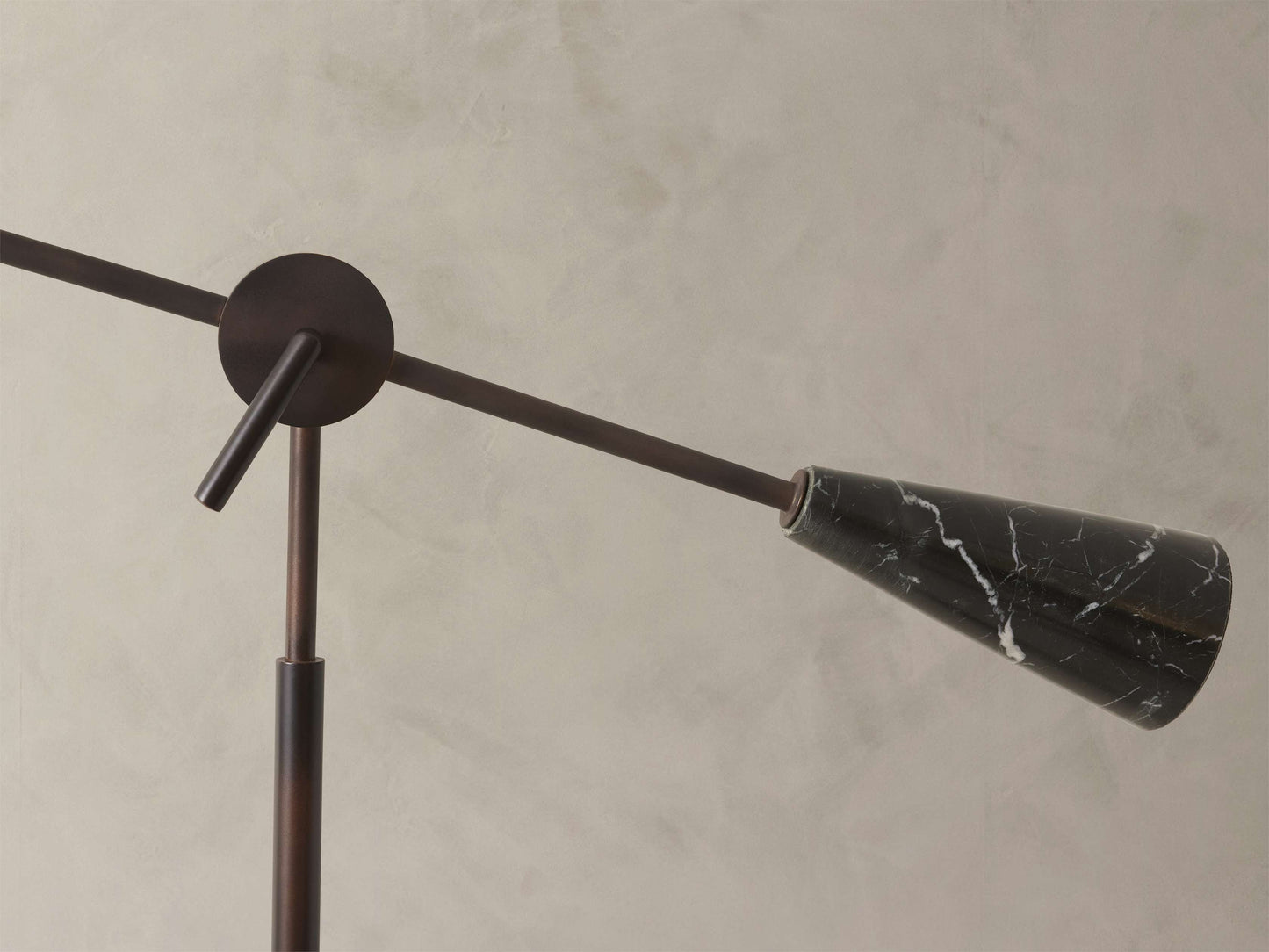 Dione Task Floor Lamp
