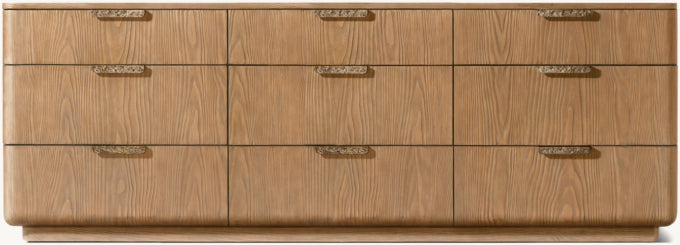 Ciro 9-Drawer Dresser