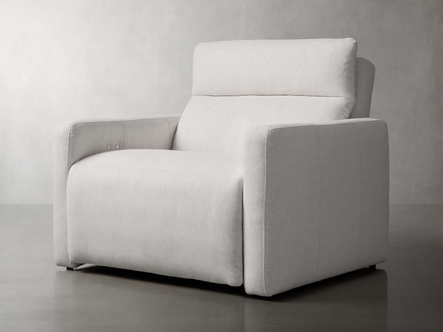 Rowland Tailored High-Back Motion Recliner