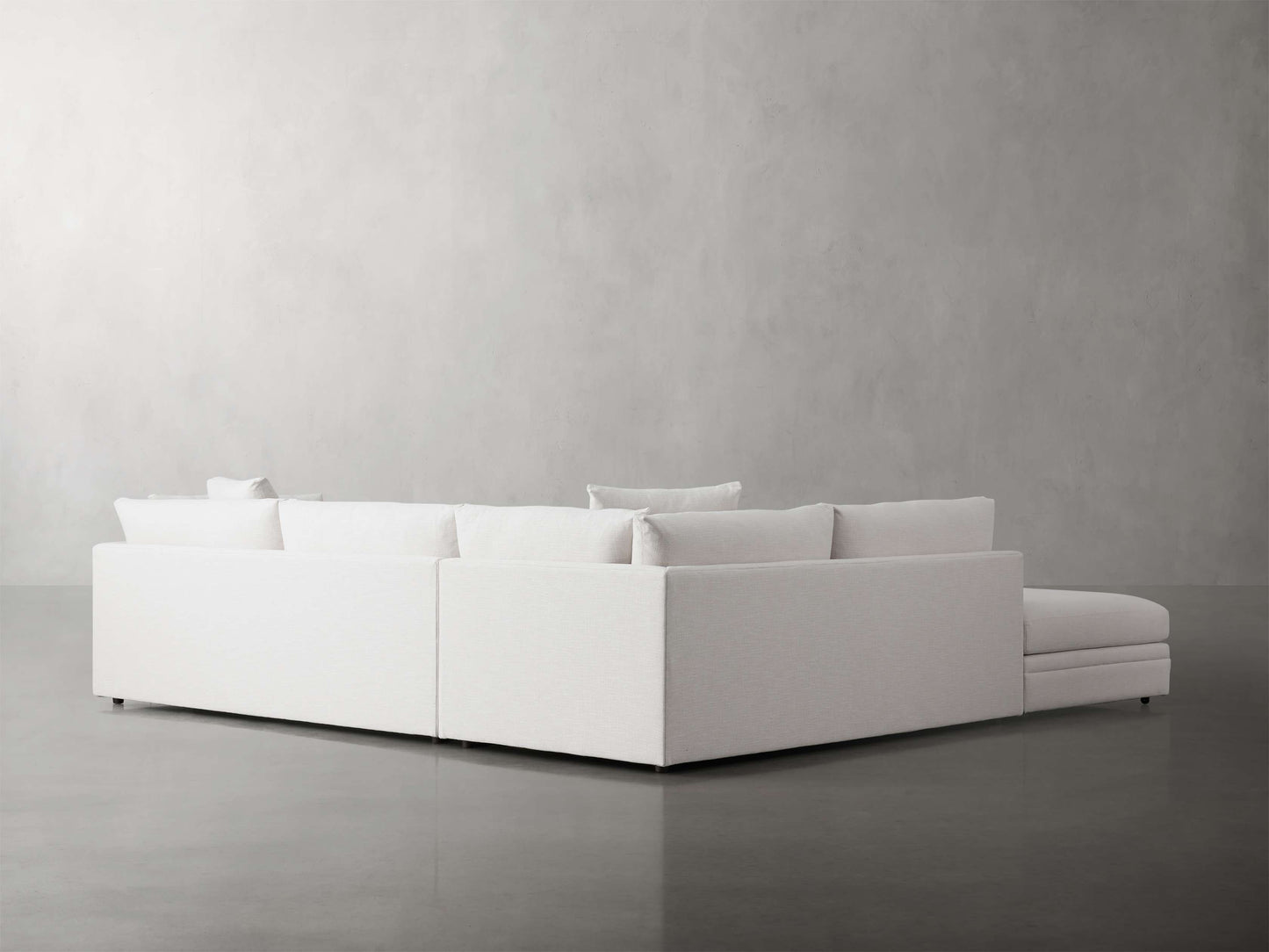 Pavo Three-Piece Sectional