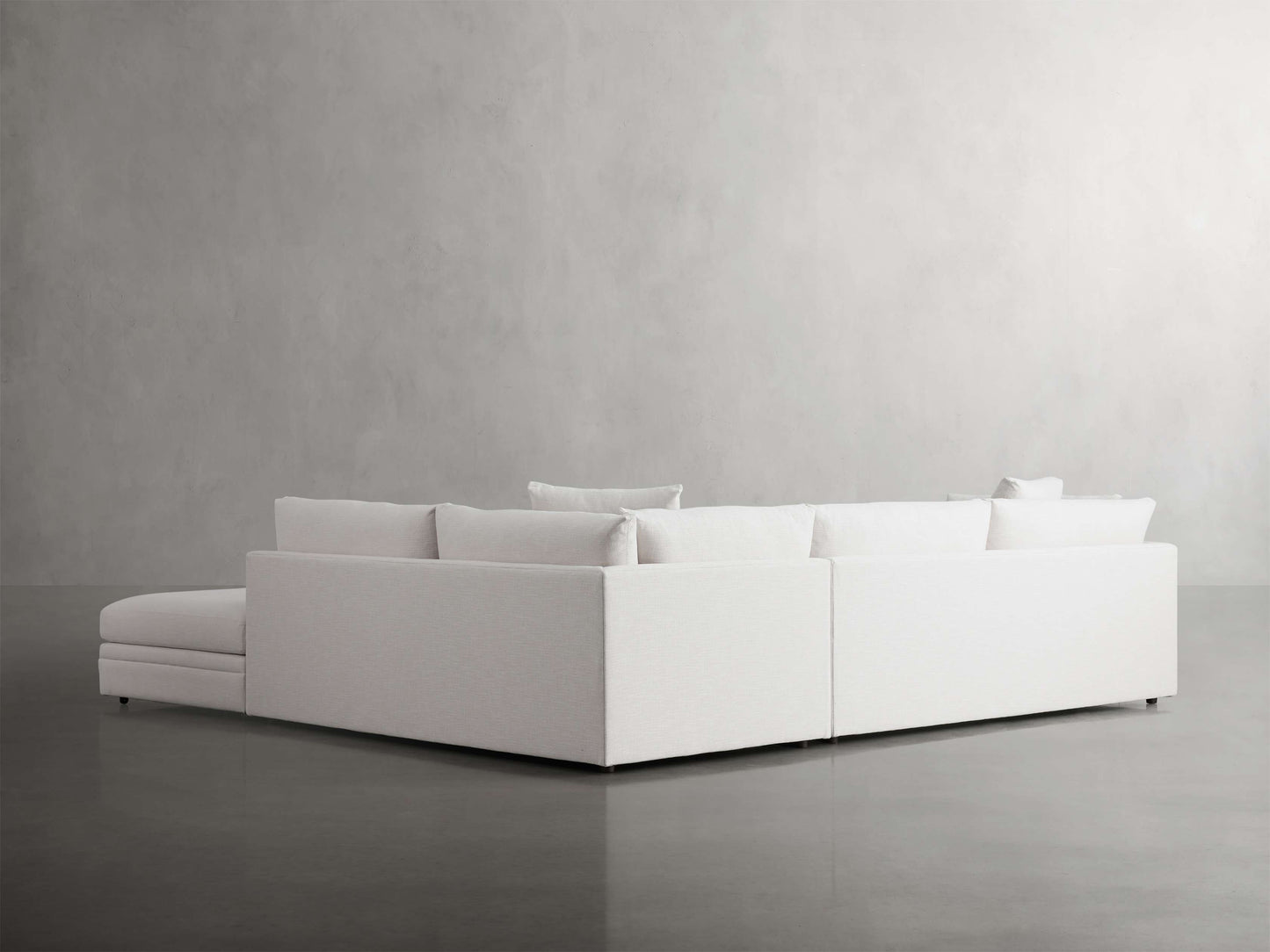 Pavo Three-Piece Sectional