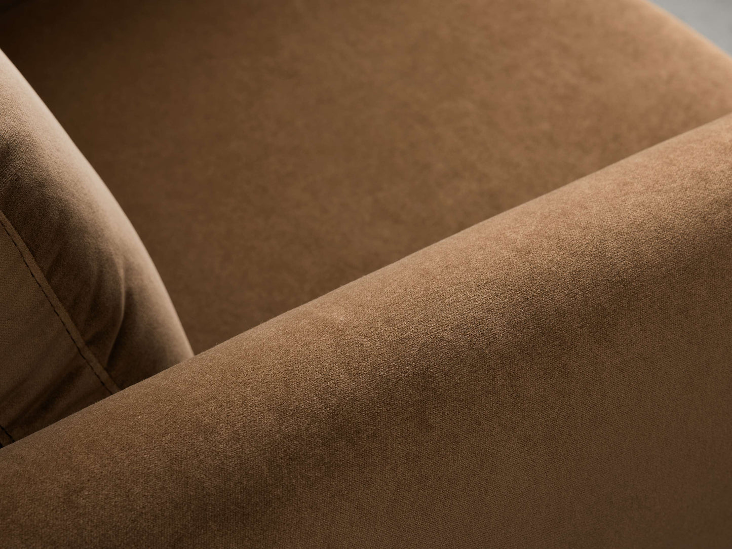 Fontana Swivel Chair