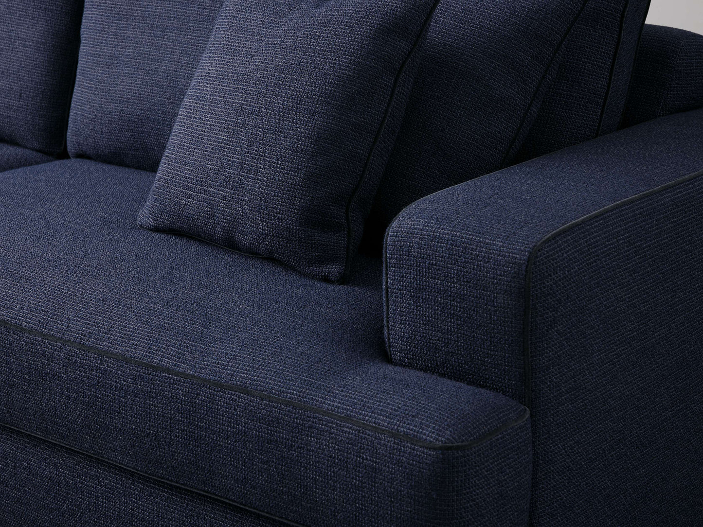 Montero Sofa