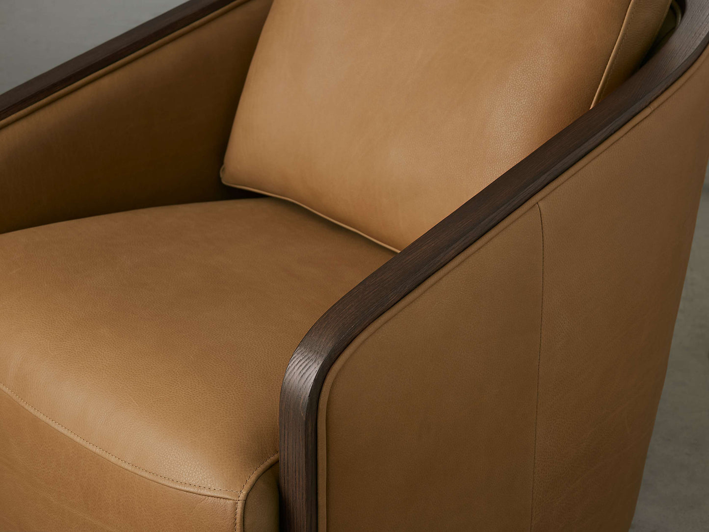 Pomona Leather Swivel Chair