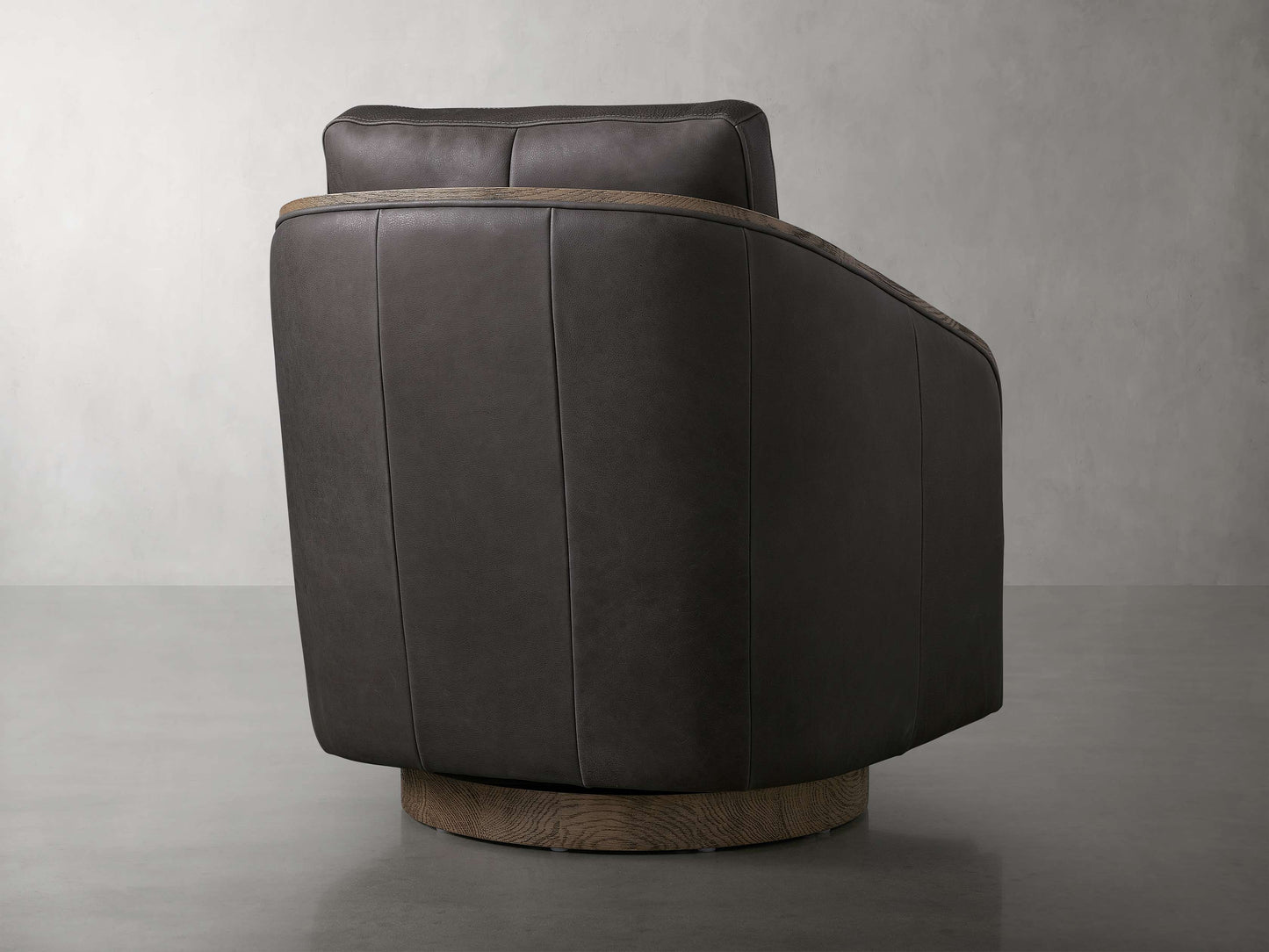Pomona Leather Swivel Chair