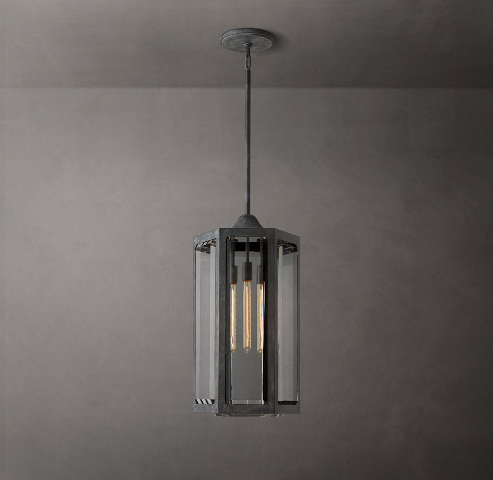 Chevalier Grand Pendant