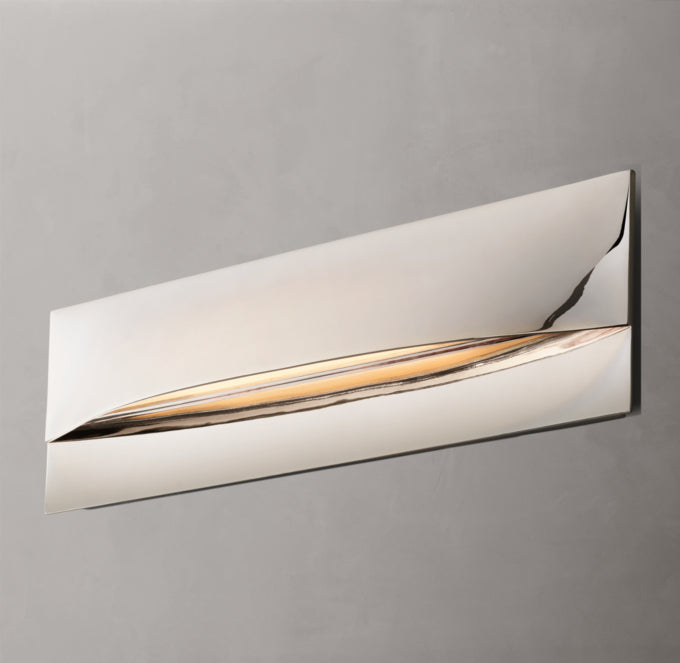 Taza Horizontal Rectangular Sconce