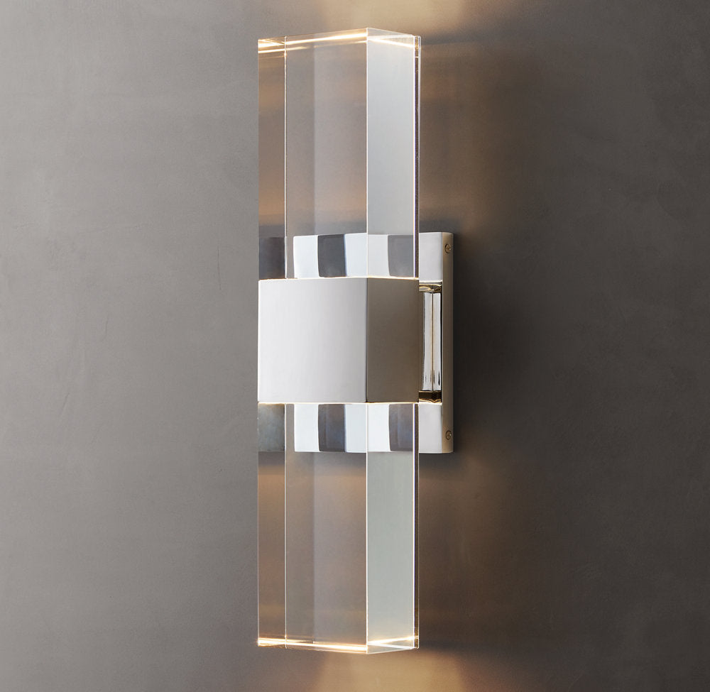 Serra Linear Sconce