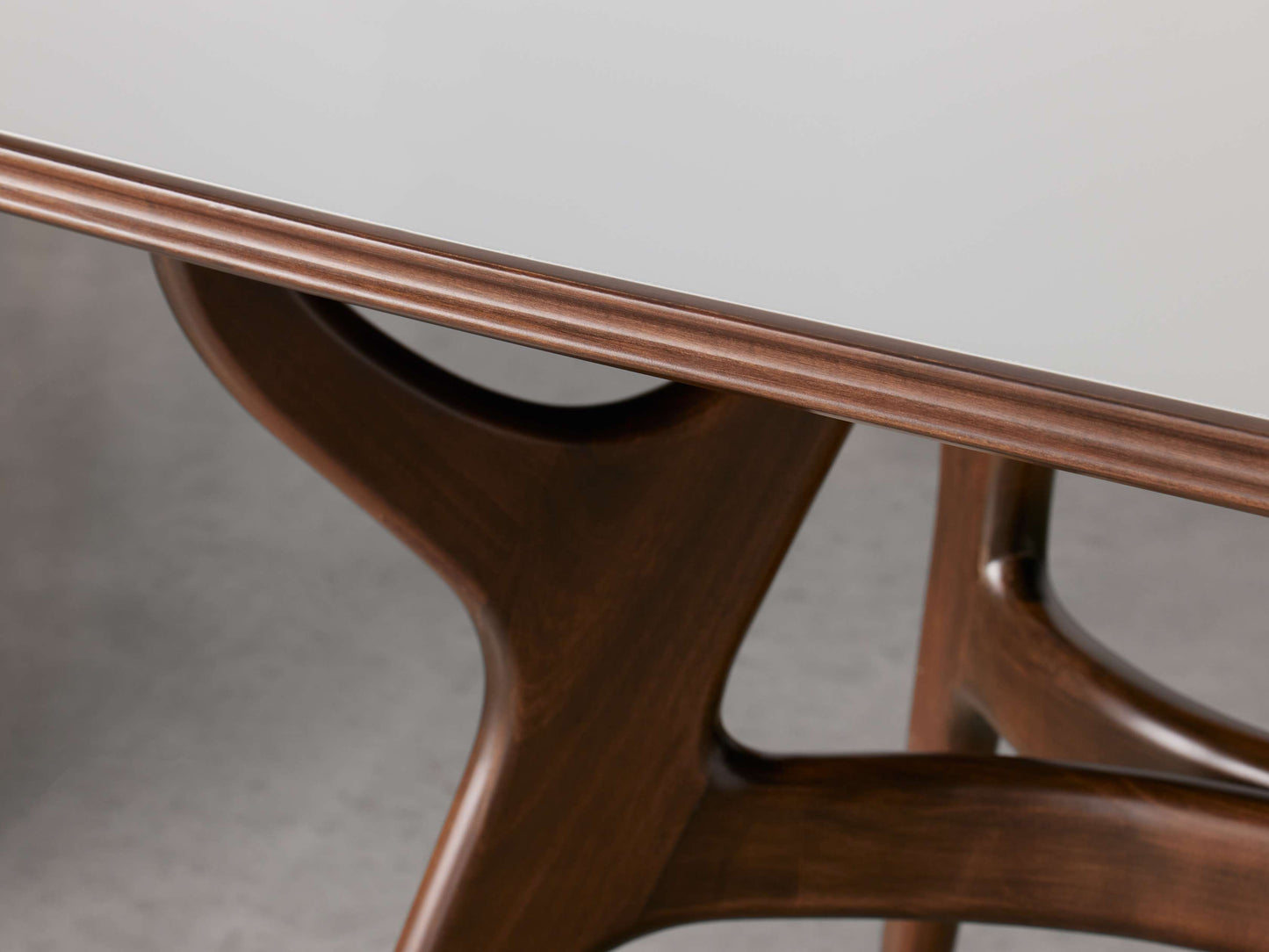Ambra Dining Table