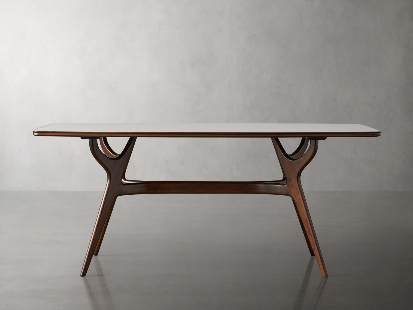 Ambra Dining Table