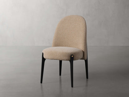 Bottoni Dining Chair