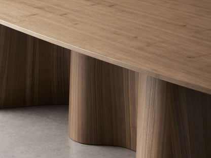 Cortina Dining Table