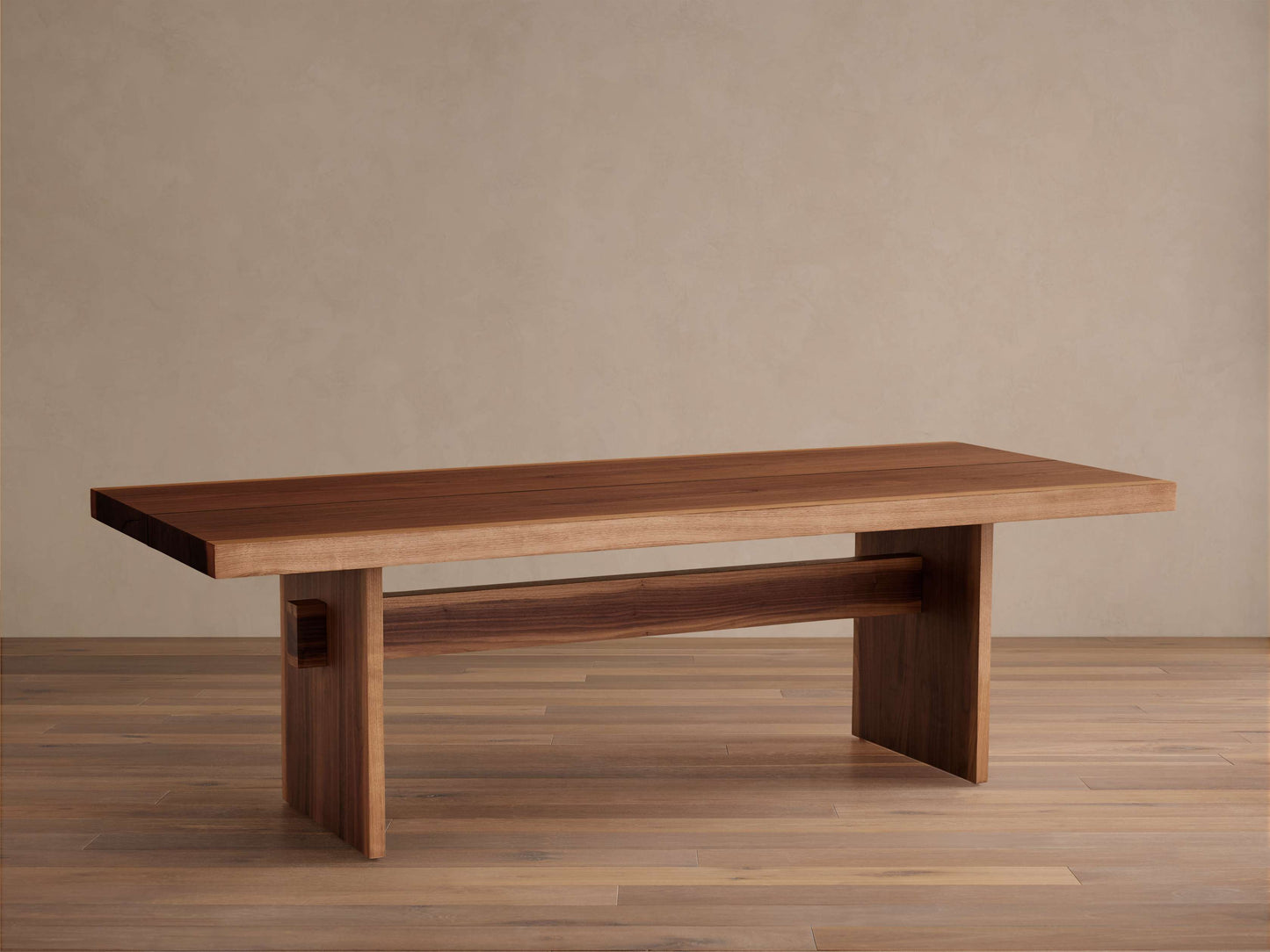 Mihaela Dining Table