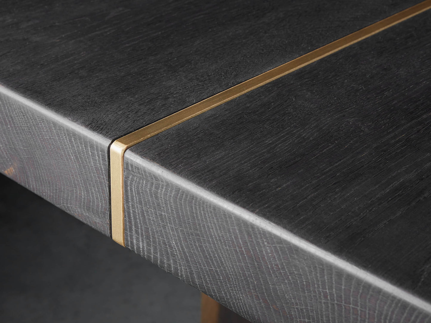 Mihaela Dining Table