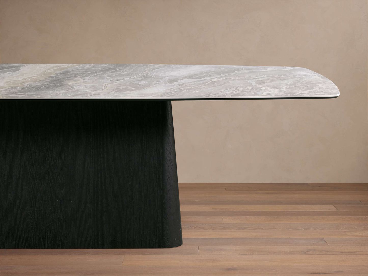 Vincenza Dining Table with Toulouse Base