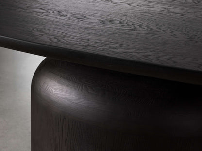 Perth Oval Dining Table