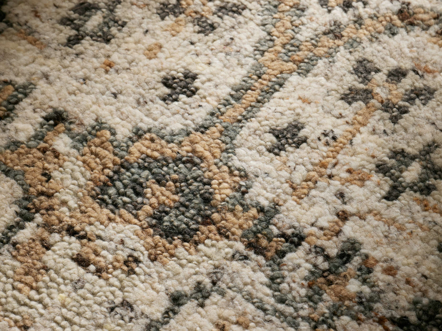 Faymount Hand-Knotted Runner Rug