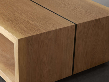 Mihaela Coffee Table in Vin Alb