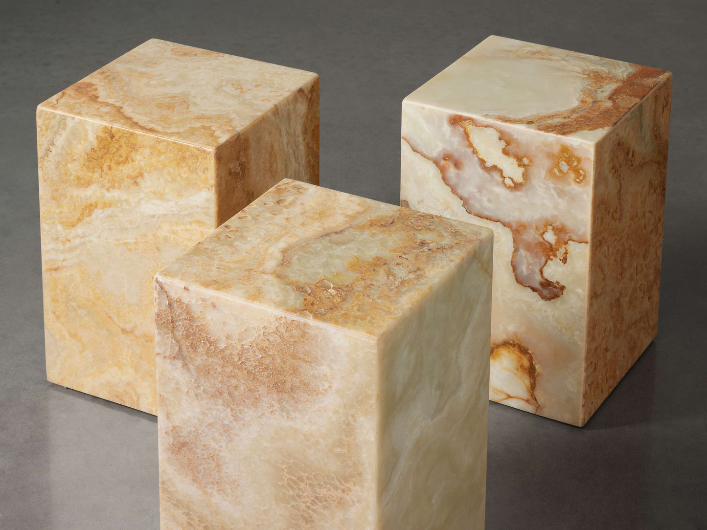 Rust Onyx Stool