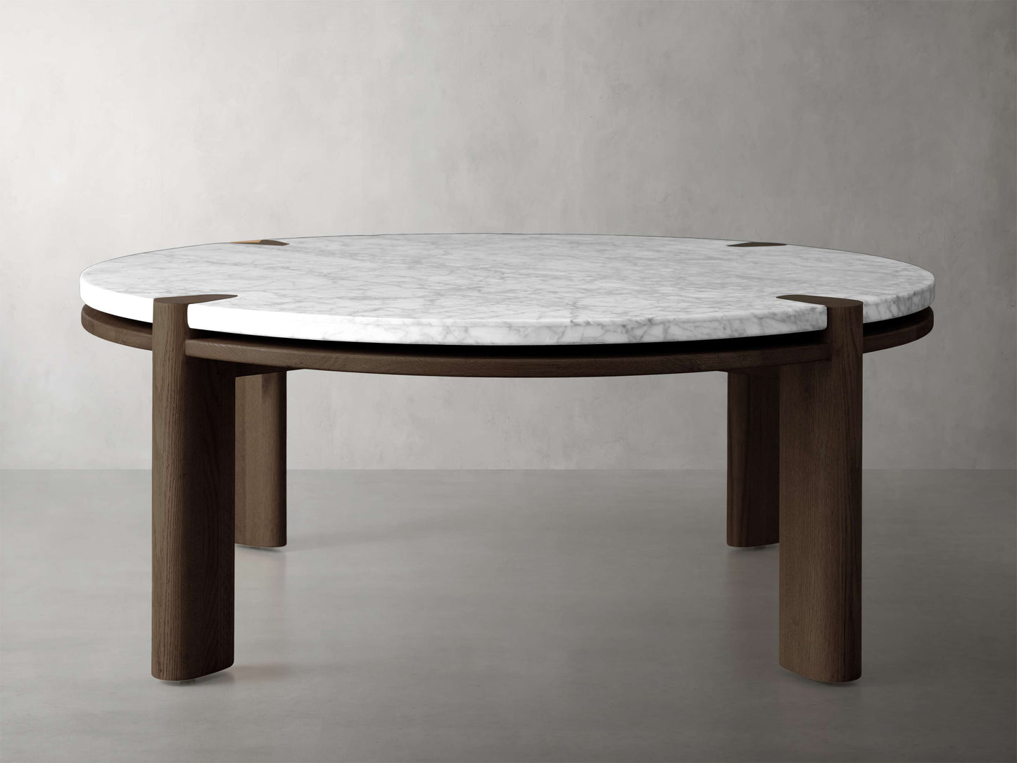 Pyet Coffee Table