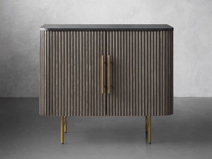 Finnley Hall Chest