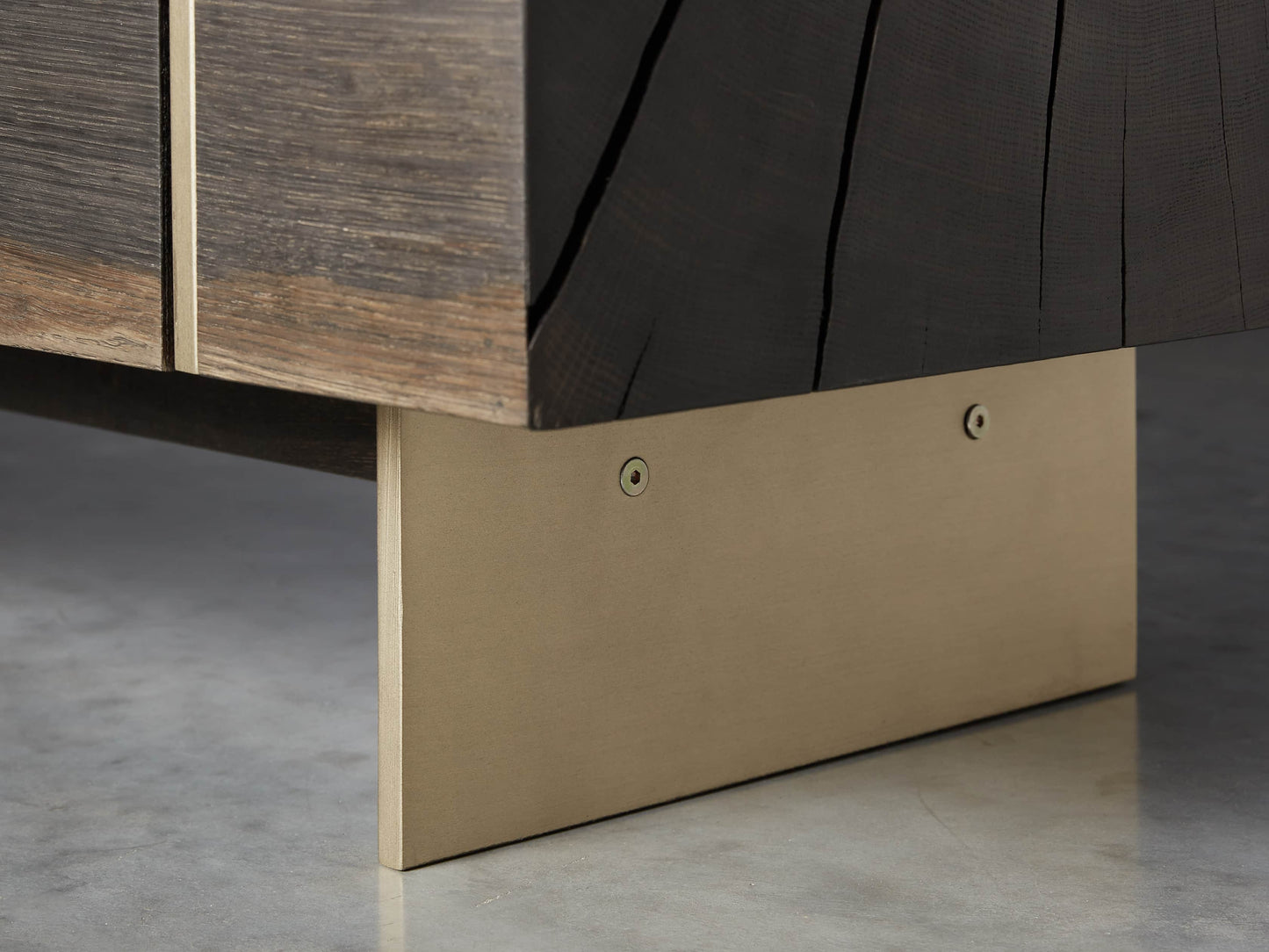 Mihaela Media Console