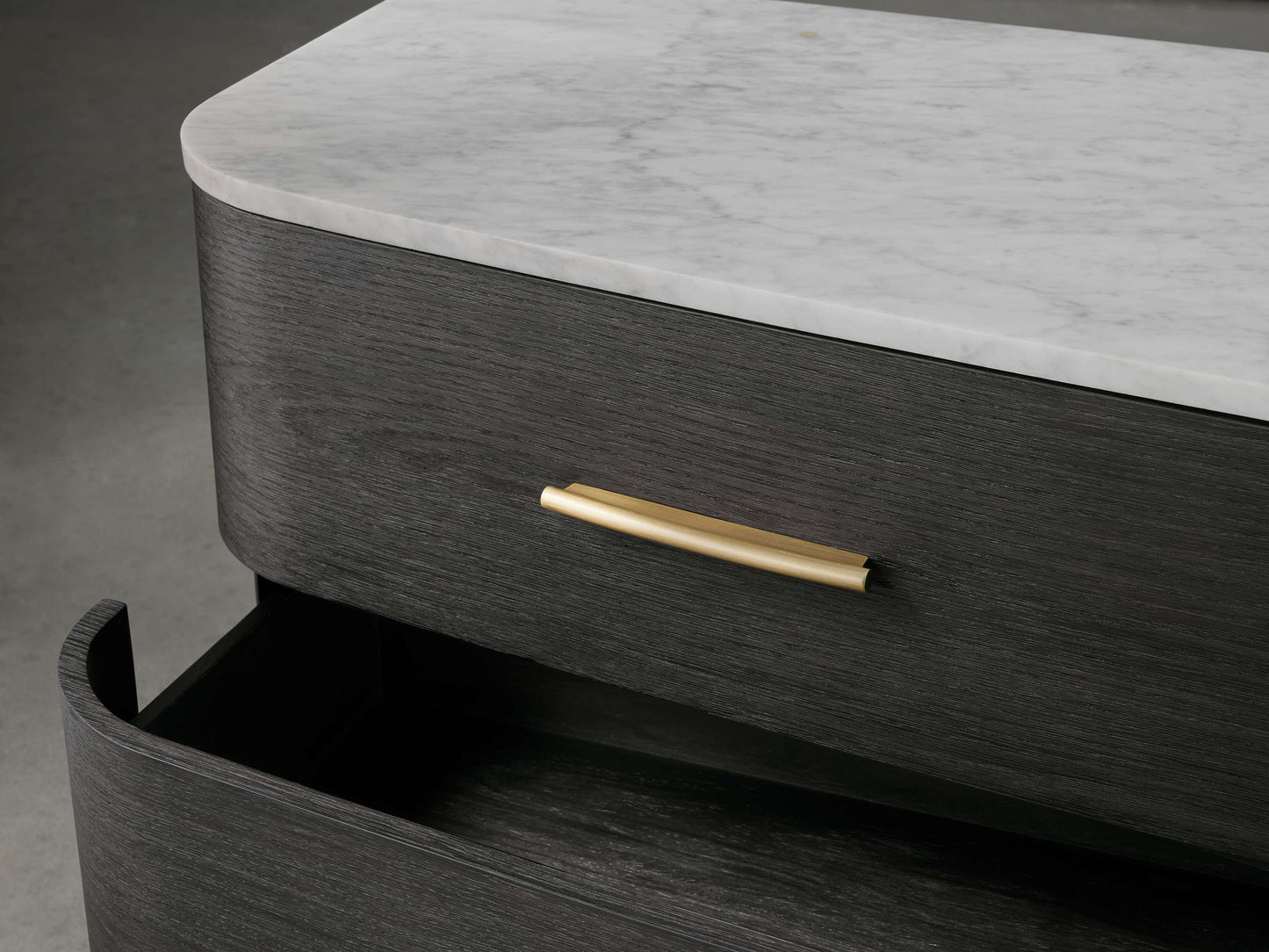 Danny Nine-Drawer Dresser