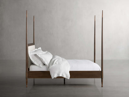 Laurent Bed