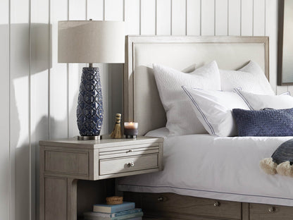 Laurel Ceramic Table Lamp