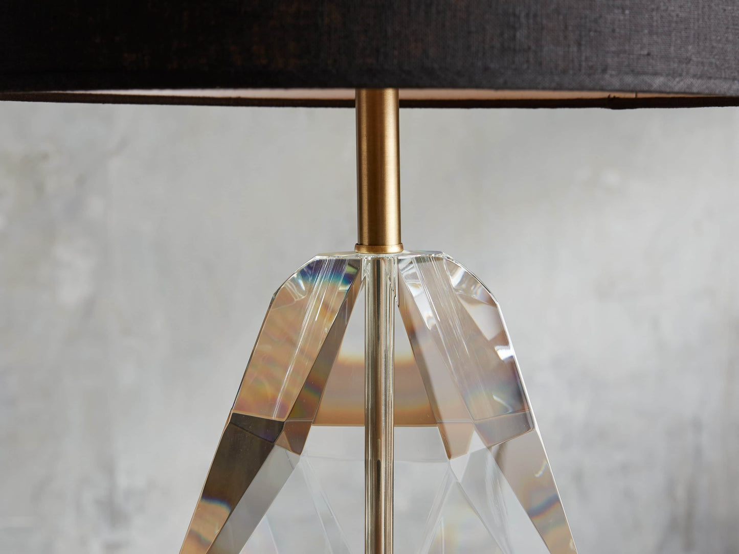 Lola Teardrop Table Lamp