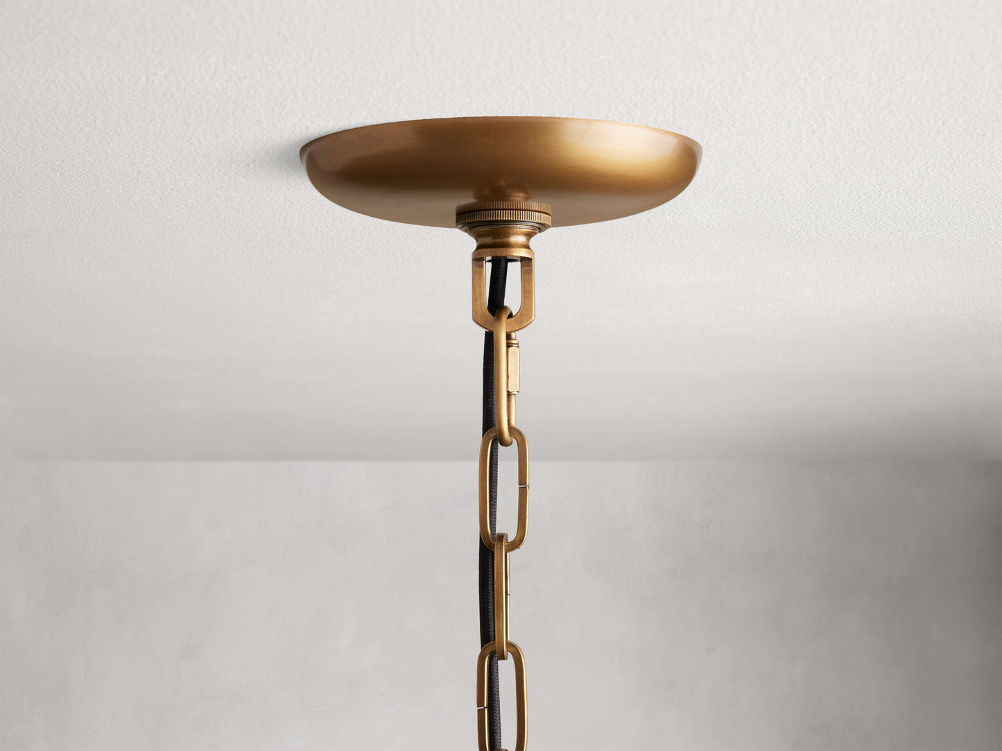 Ghiaccio Round Chandelier