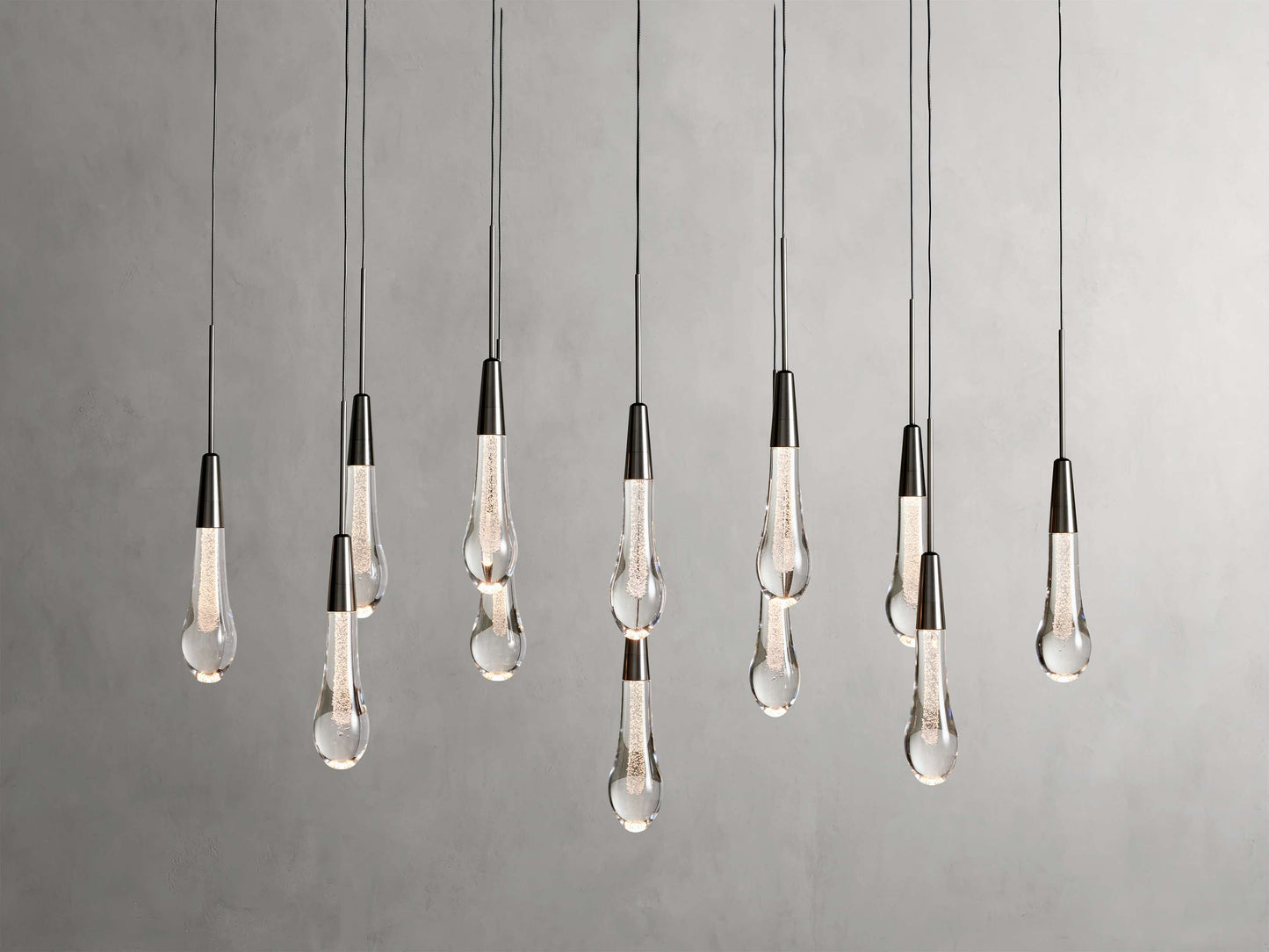 Soltaire Linear Chandelier