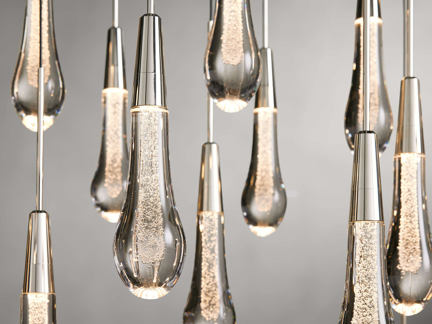Soltaire Linear Chandelier