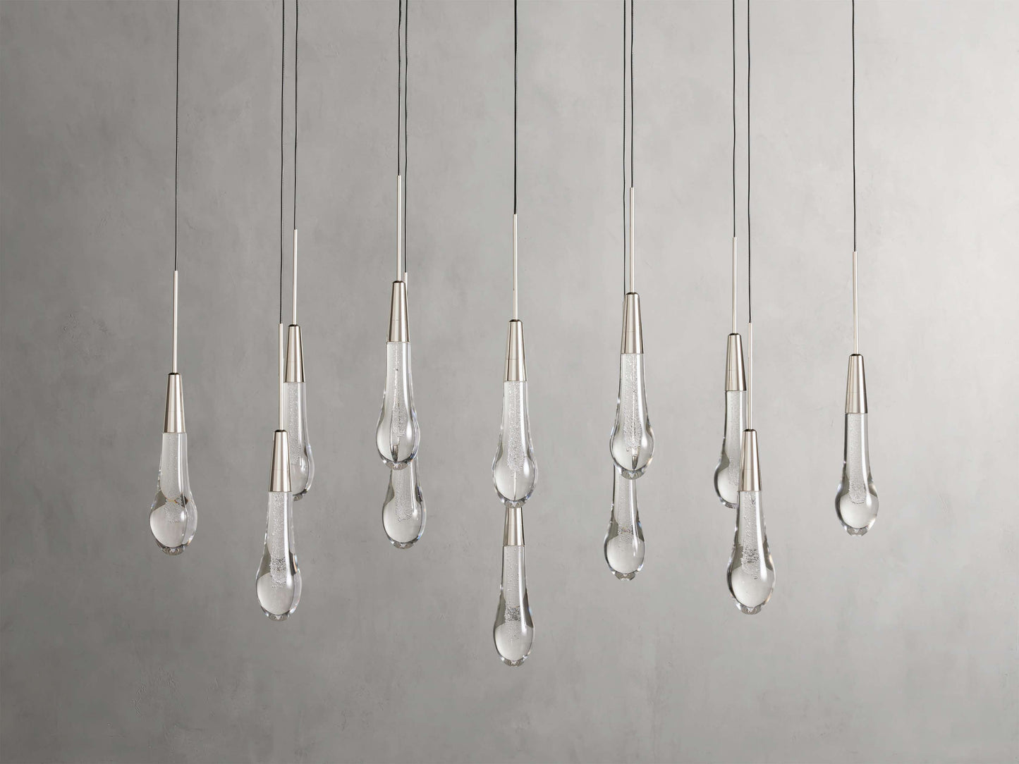 Soltaire Linear Chandelier