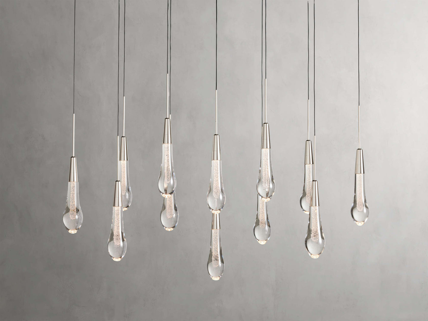 Soltaire Linear Chandelier