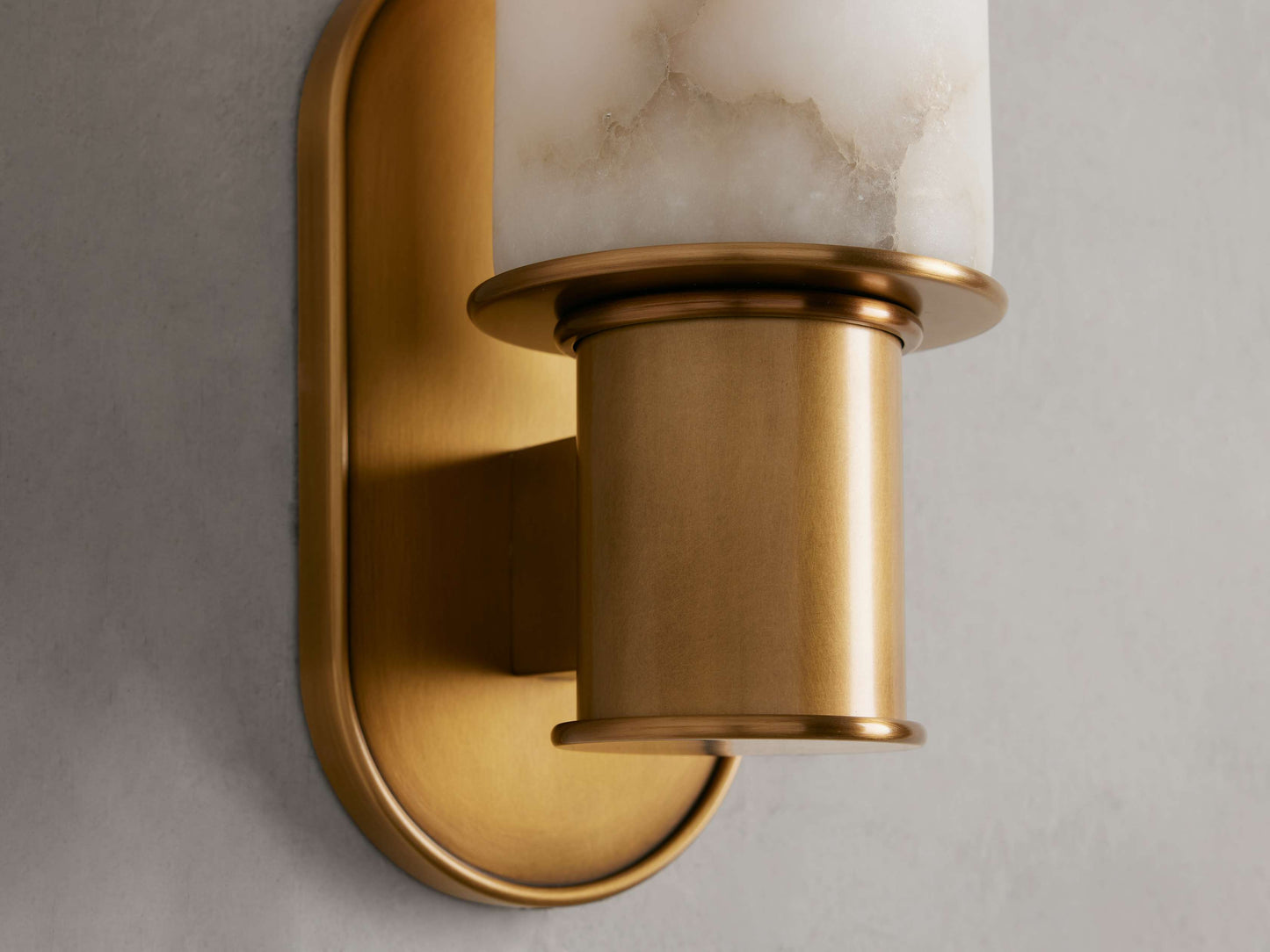 Harlin Sconce in Alabaster