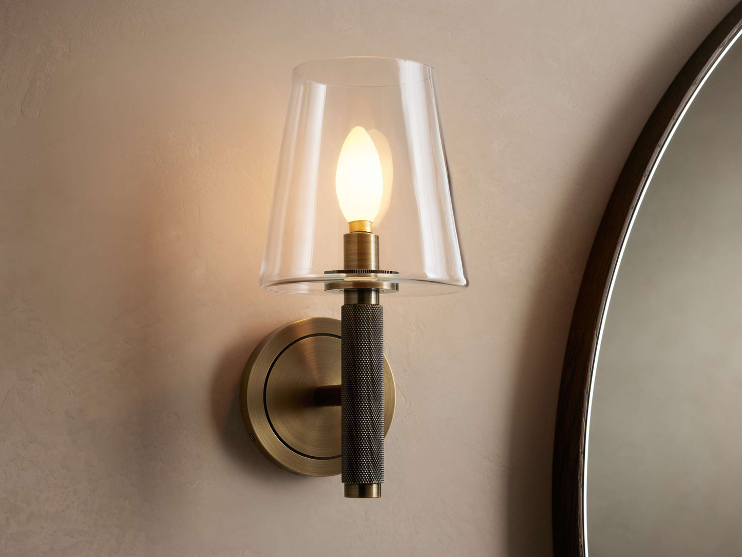 Monroe Sconce