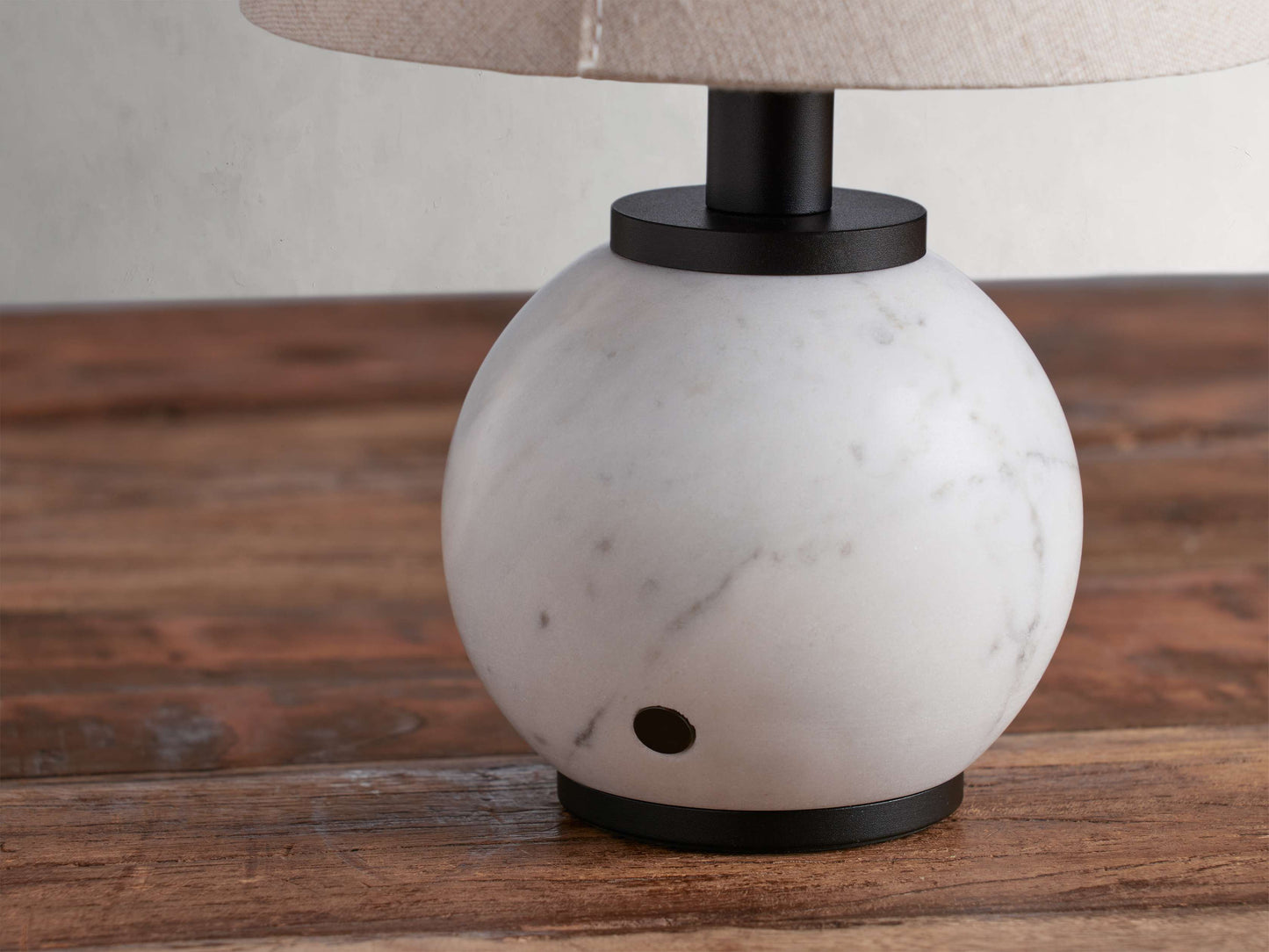 Celia Outdoor Rechargeable Lamp