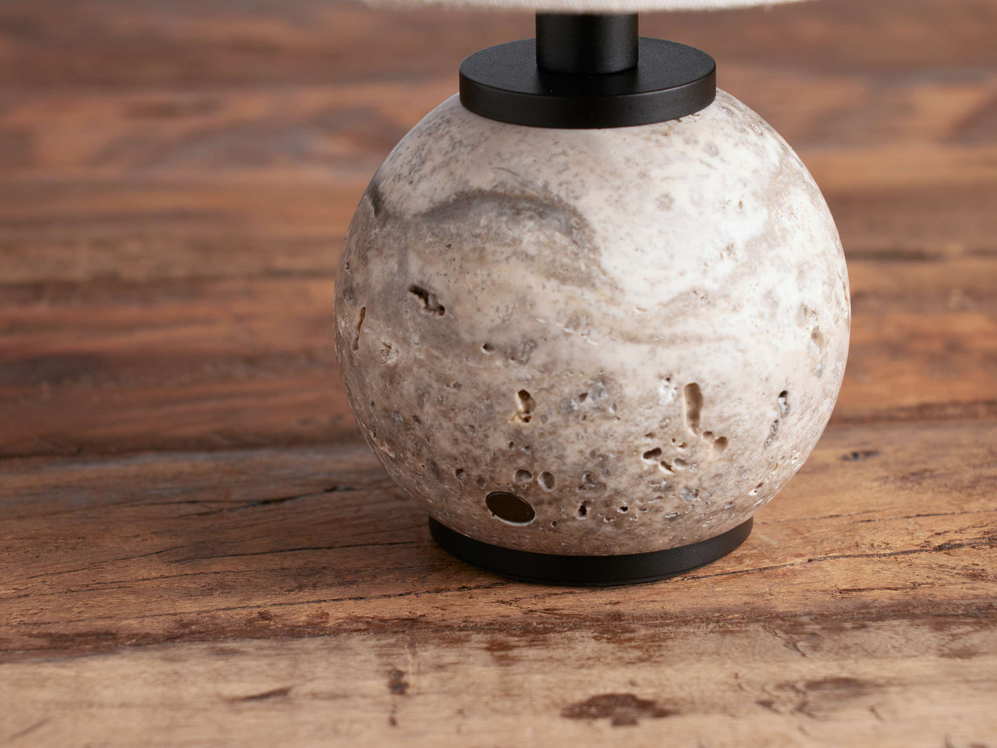 Celia Outdoor Rechargeable Lamp