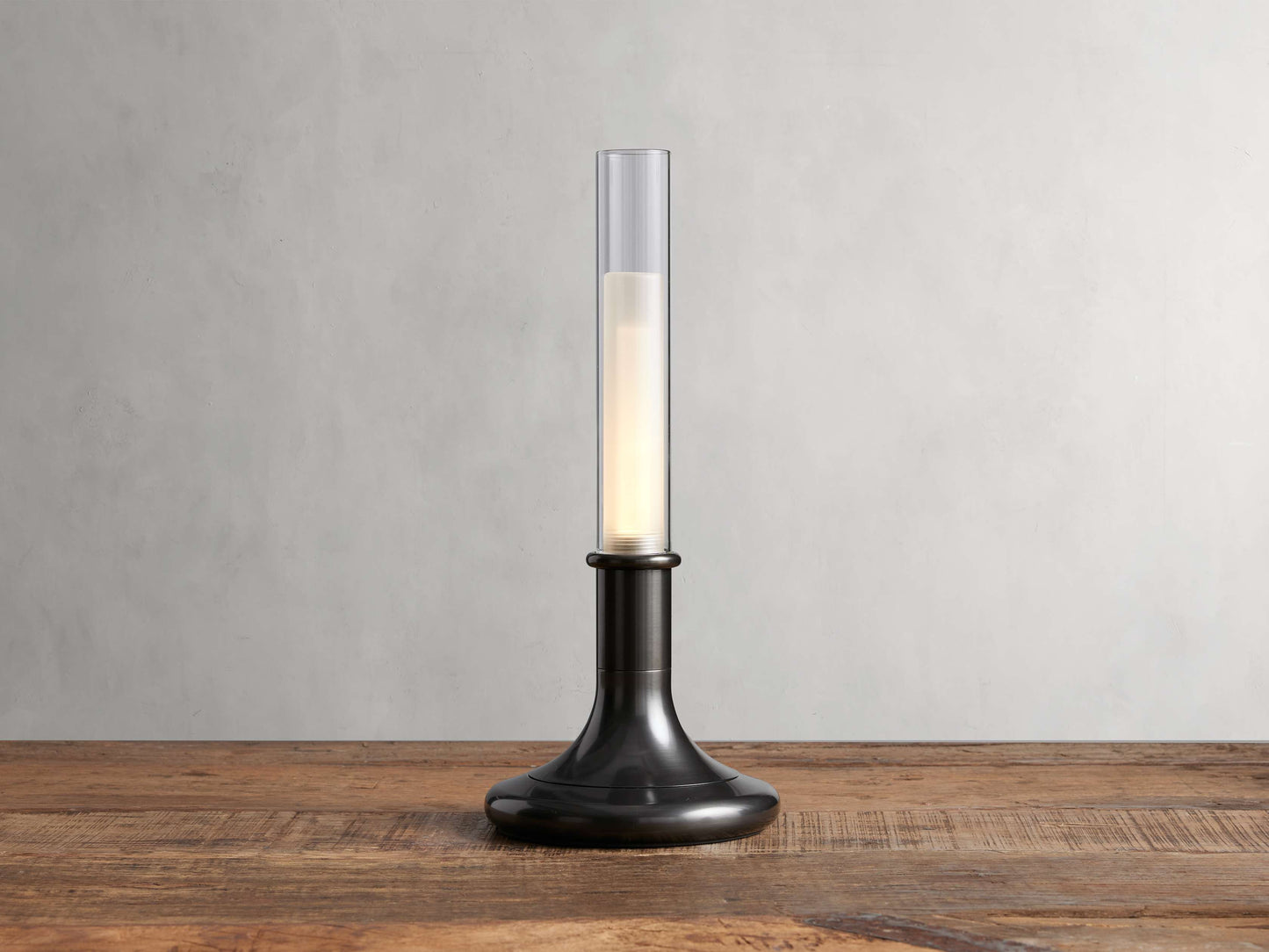 Luella Outdoor Rechargeable Lamp