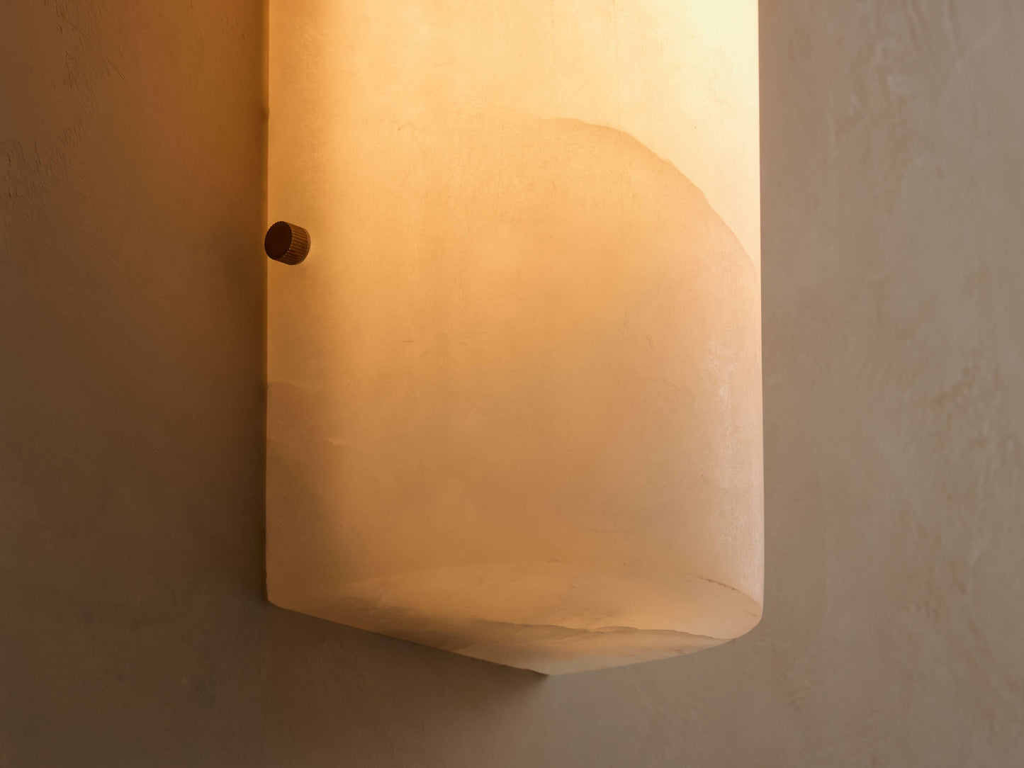 Chayla Sconce