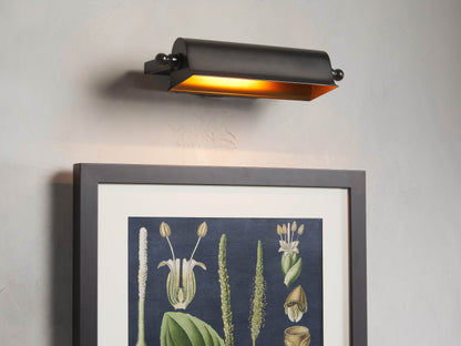 Tremont Picture Light