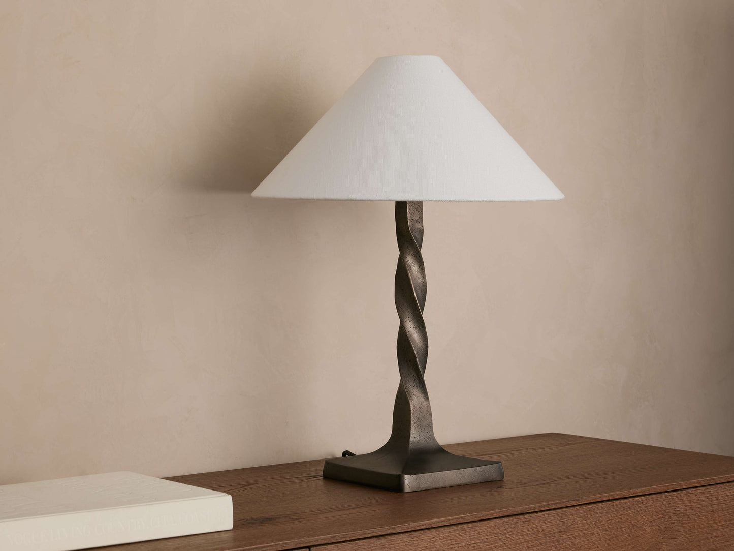 Jayne Table Lamp