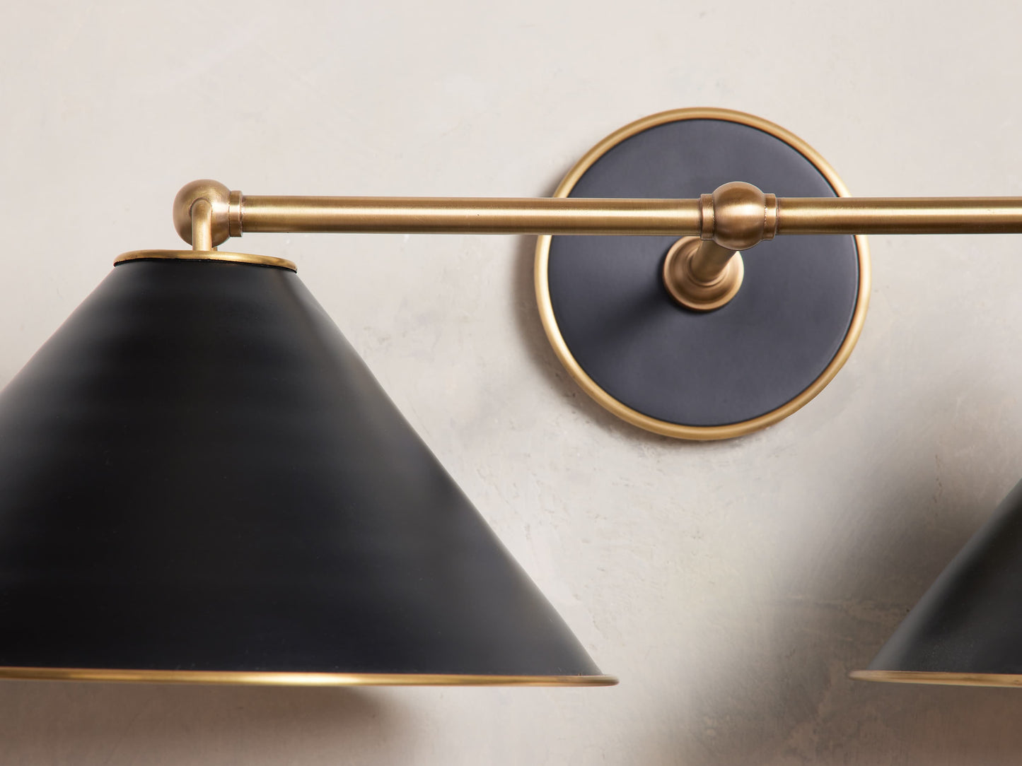 Arno Double Sconce