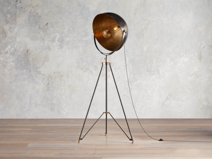 Retro Tripod Floor Lamp