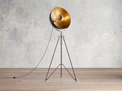 Retro Tripod Floor Lamp