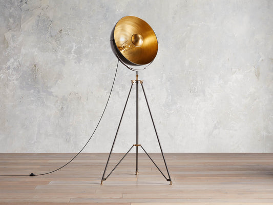 Retro Tripod Floor Lamp