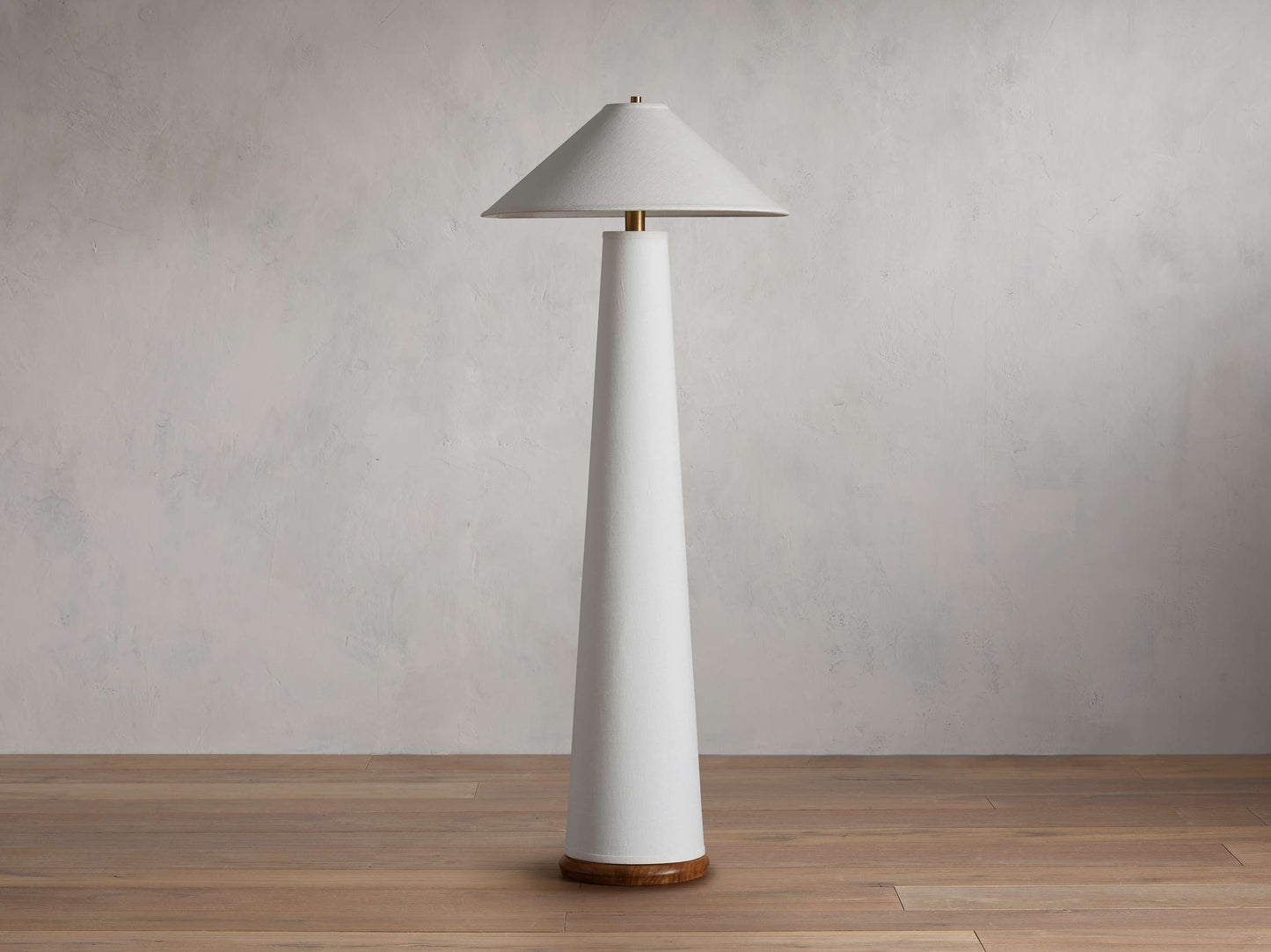Ombra Floor Lamp