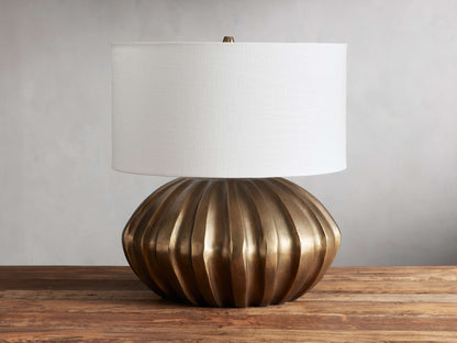 Amaranth Wide Table Lamp